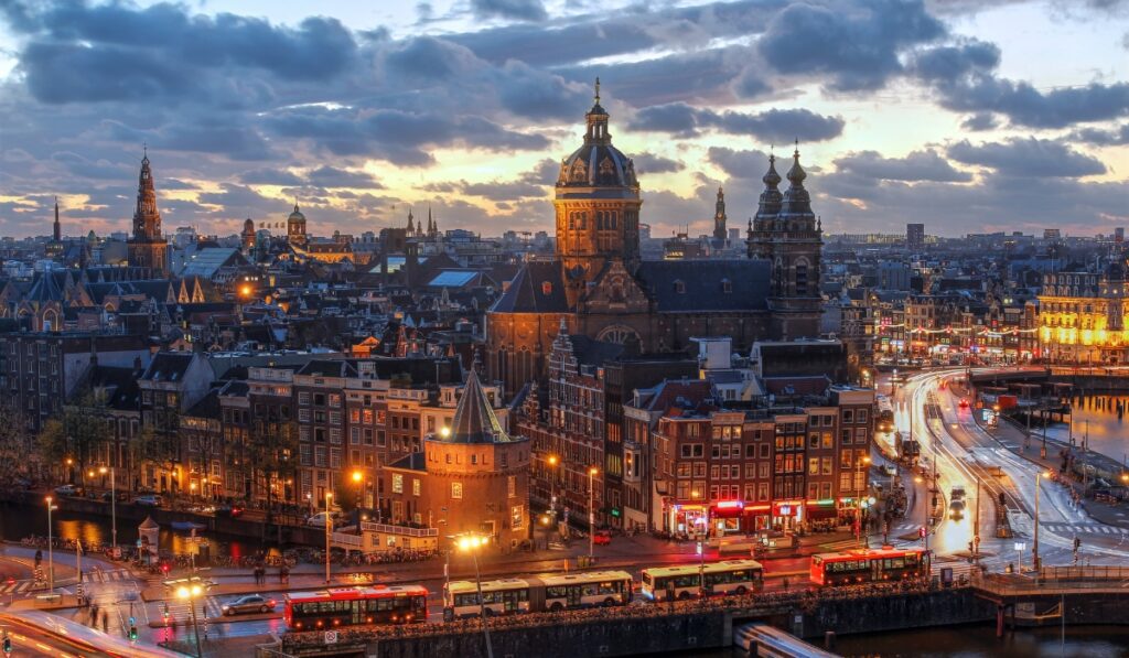 bus rental in Amsterdam