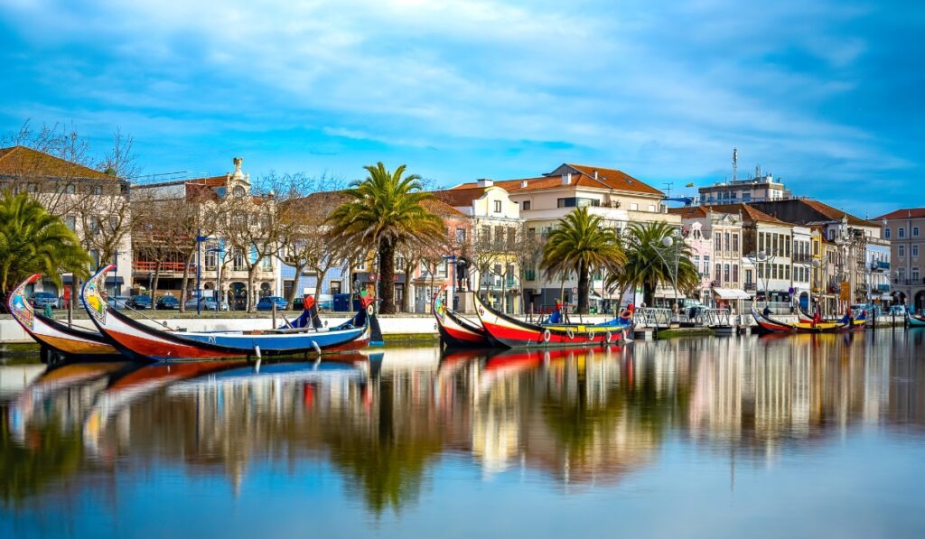 bus rental in Aveiro