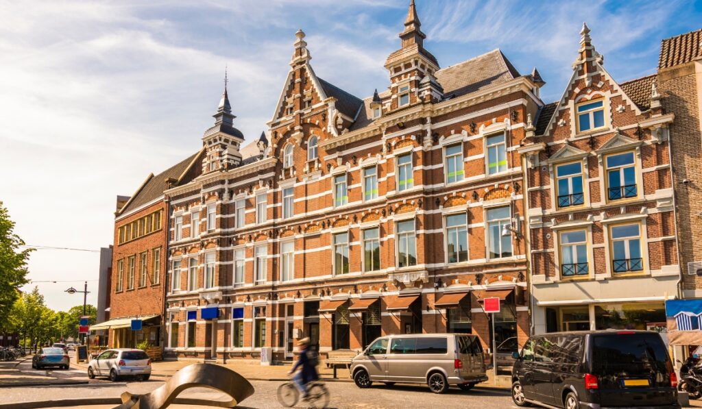 bus rental in Breda