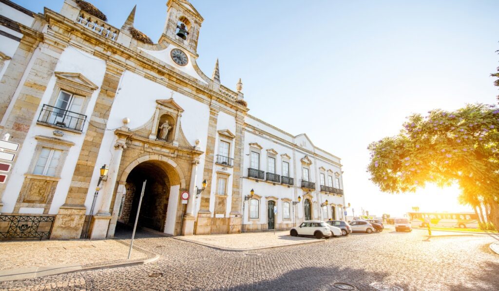 bus rental in Faro