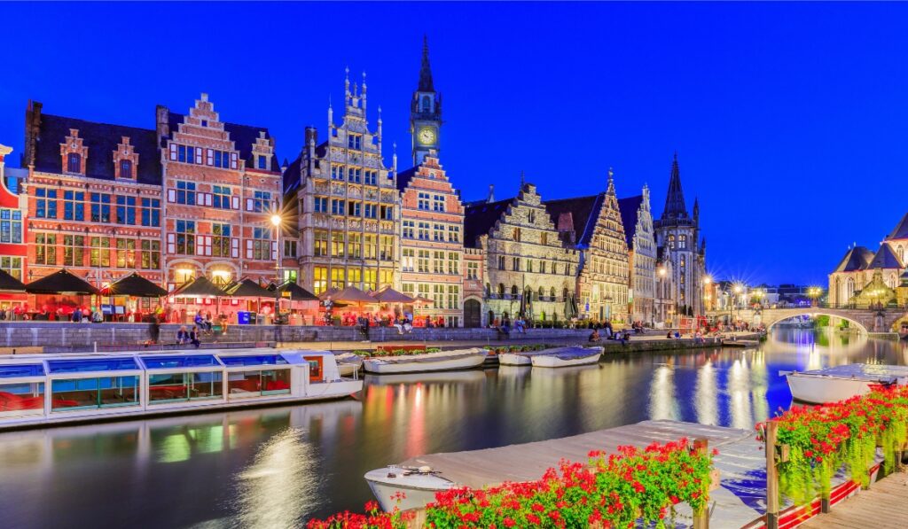 bus rental in Ghent