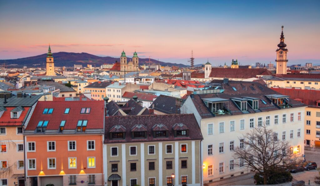 bus rental in Linz