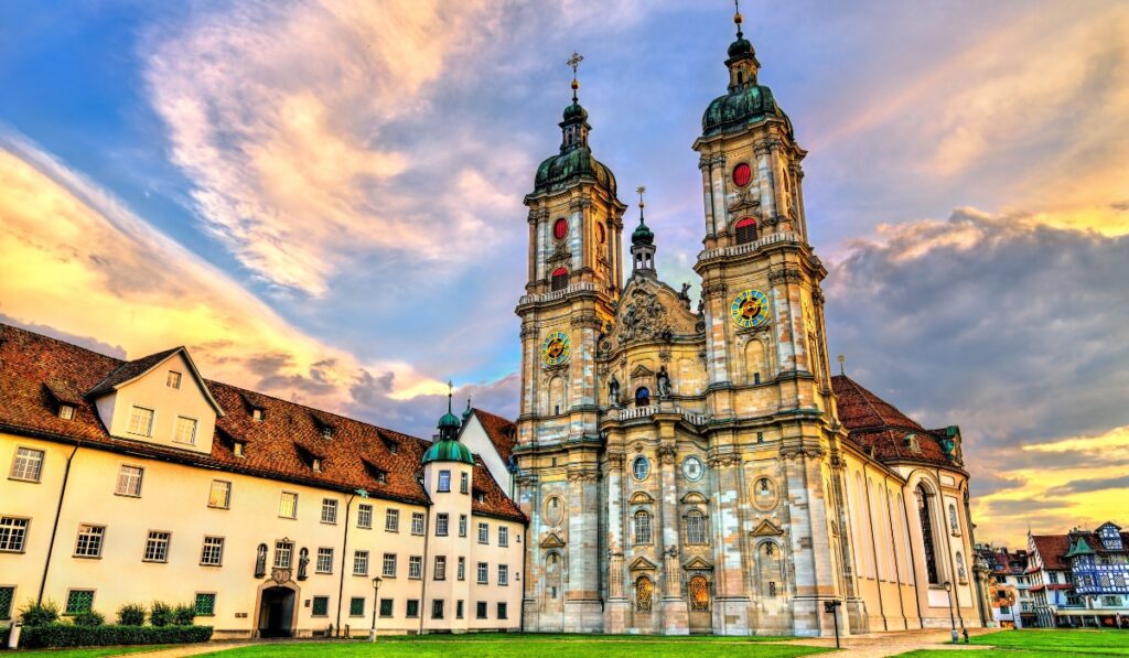 bus rental in St Gallen