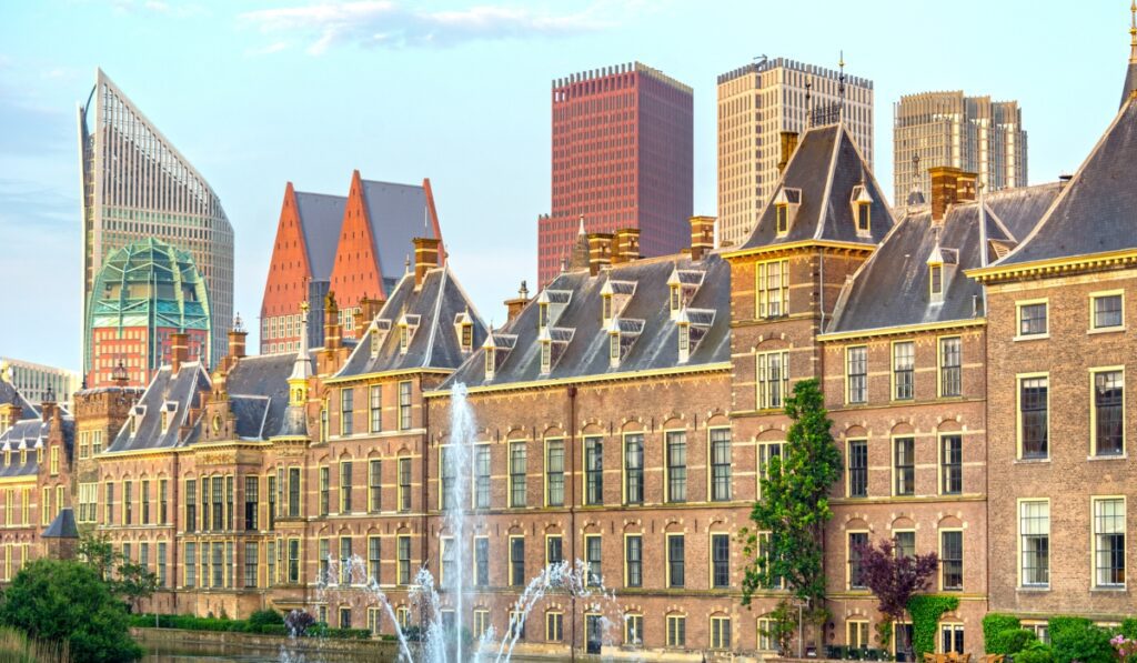 bus rental in The Hague