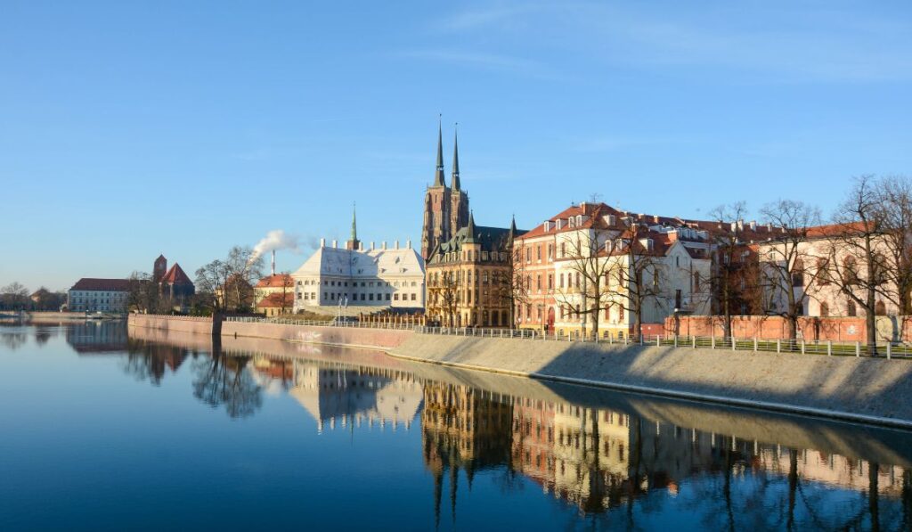 bus rental in Wroclaw