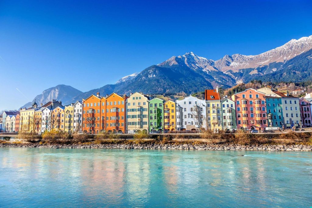minibus rental in Innsbruck