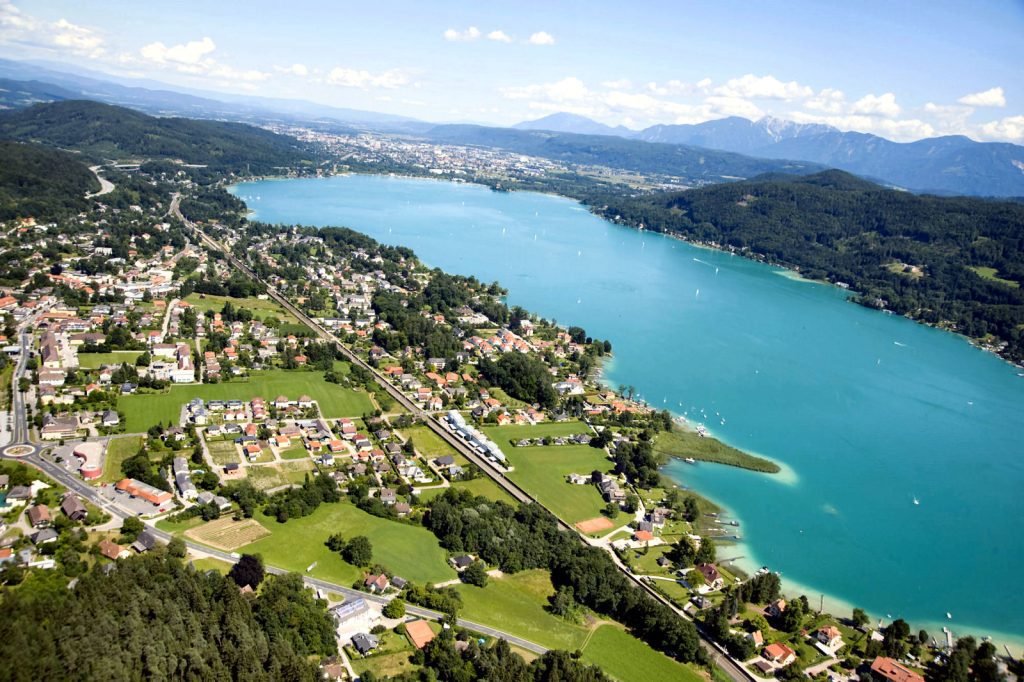 minibus rental in Klagenfurt