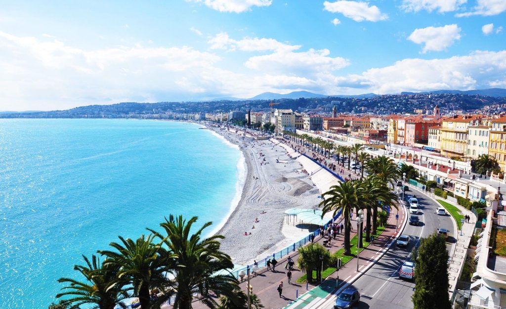 minibus rental in Nice