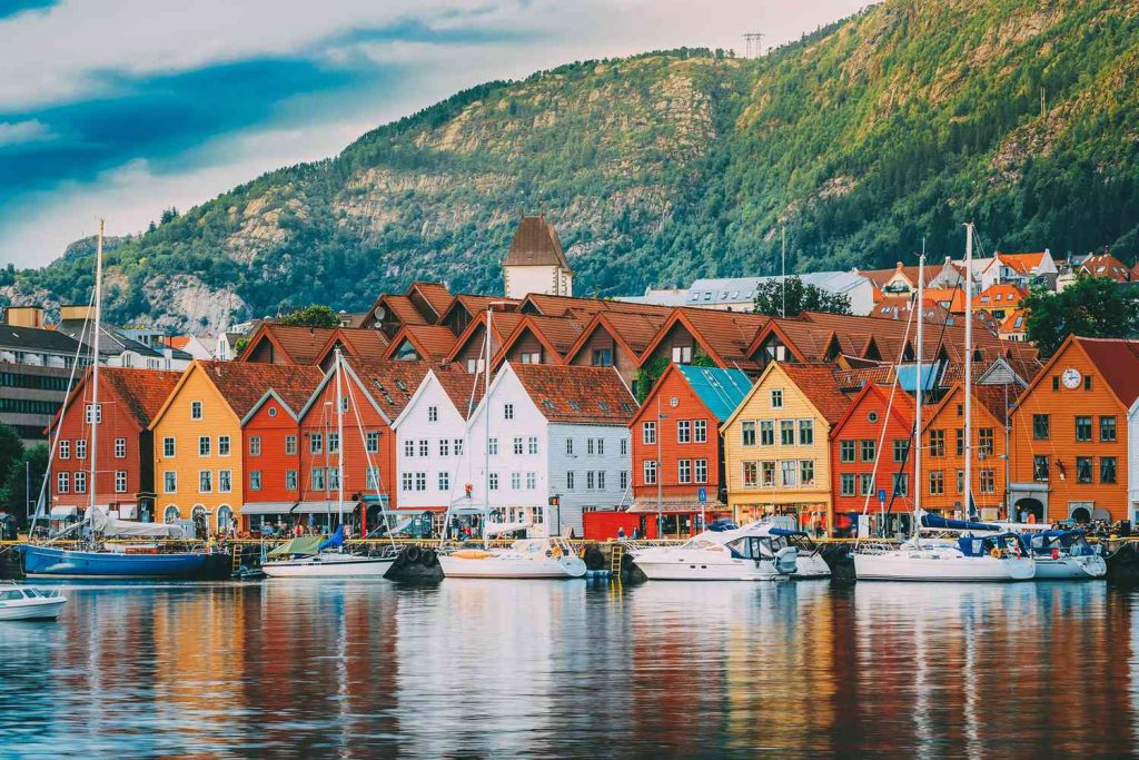 minibus rental in bergen