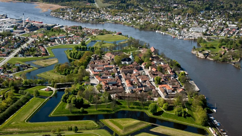 minibus rental in fredrikstad