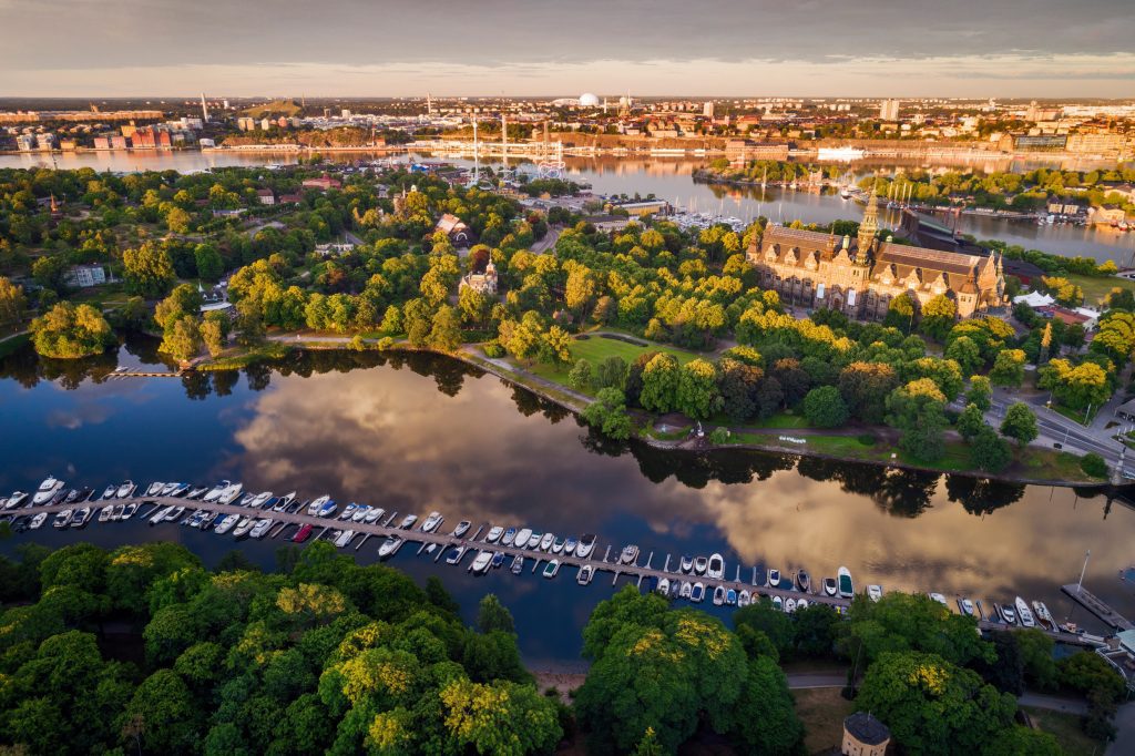 minibus rental in stockholm