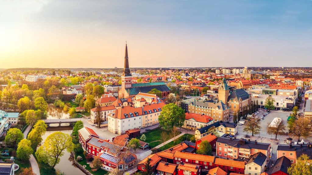 minibus rental in Vasteras
